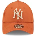 mutzen-gebogen-orange-verstellbares-band-fur-kinder-9forty-league-essential-der-new-york-yankees-mlb-von-new-era