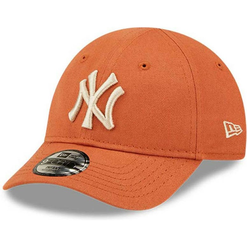 new-era-curved-brim-toddler-9forty-league-essential-new-york-yankees-mlb-orange-adjustable-cap-with-beige-logo