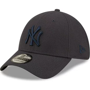 New Era Curved Brim Navy Blue Logo 39THIRTY Diamond Era New York Yankees MLB Navy Blue Fitted Cap
