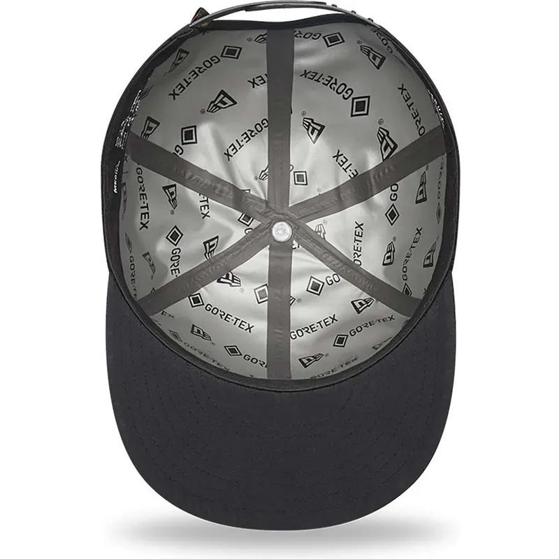 mutzen-flach-schwarz-snapback-9fifty-gore-tex-der-new-york-yankees-mlb-von-new-era