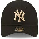 mutzen-gebogen-schwarz-verstellbares-band-fur-kinder-pequeno-9forty-league-essential-der-new-york-yankees-mlb-von-new-era