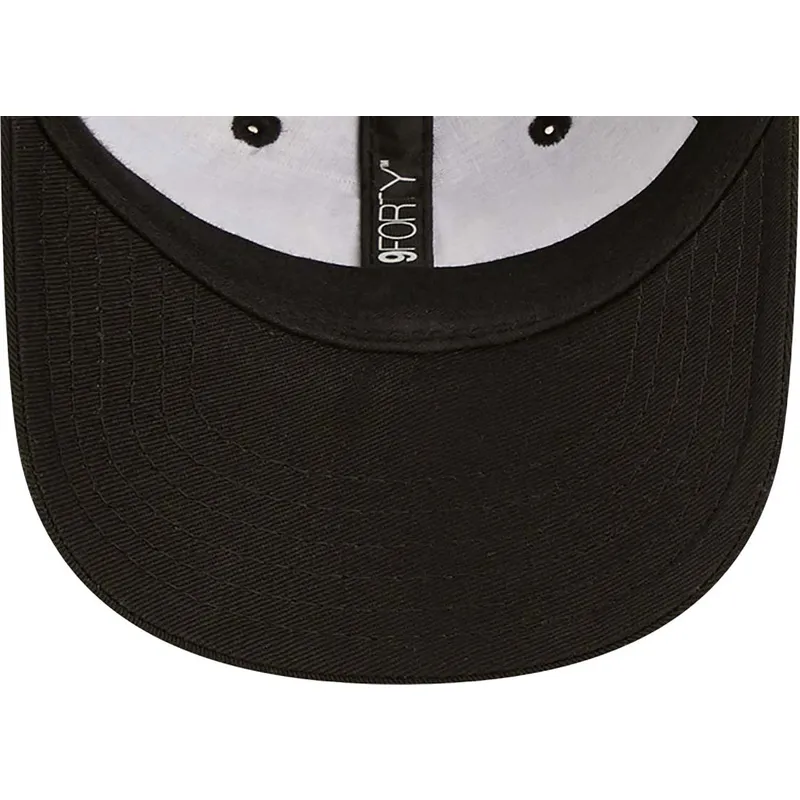 mutzen-gebogen-schwarz-verstellbares-band-fur-kinder-pequeno-9forty-league-essential-der-new-york-yankees-mlb-von-new-era