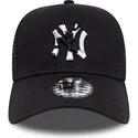 mutzen-gebogen-marineblau-snapback-a-frame-team-camo-infill-der-new-york-yankees-mlb-von-new-era