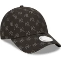 schwarze-gebogene-verstellbare-damenkappe-9forty-monogram-der-new-york-yankees-mlb-von-new-era