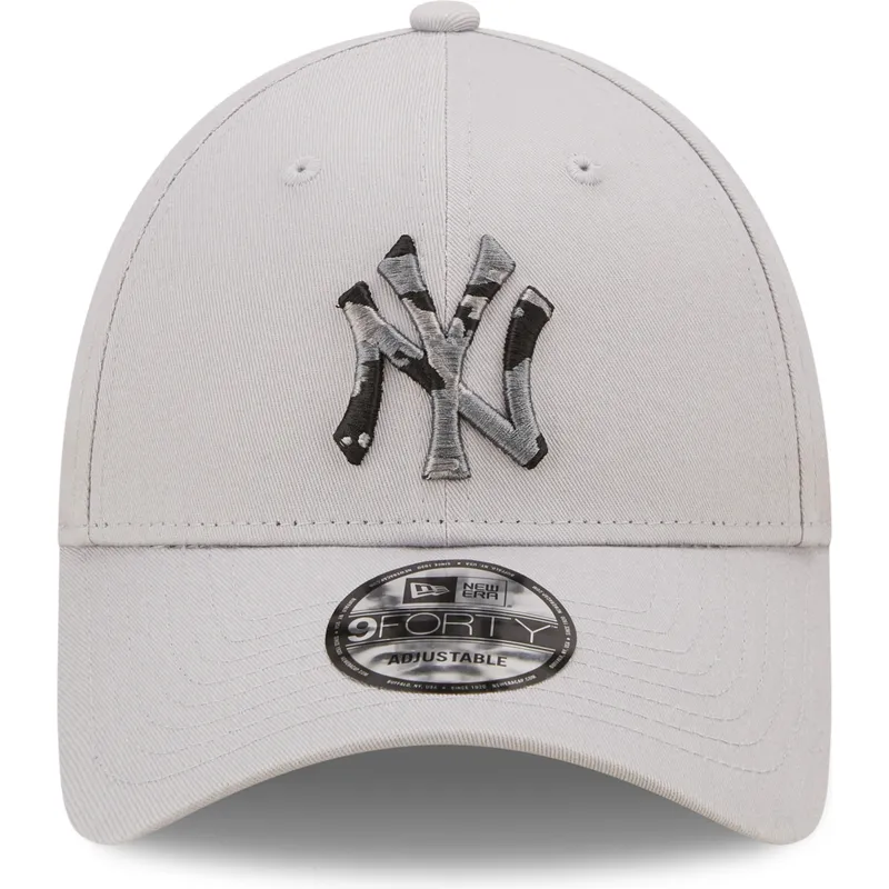 mutzen-gebogen-grau-verstellbares-band-9forty-seasonal-infill-der-new-york-yankees-mlb-von-new-era