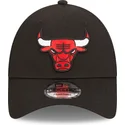 mutzen-gebogen-schwarz-verstellbares-band-a-frame-home-field-der-chicago-bulls-nba-von-new-era