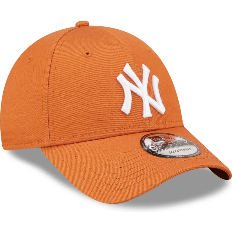 mutzen-gebogen-orange-verstellbares-band-9forty-league-essential-der-new-york-yankees-mlb-von-new-era