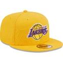 mutzen-flach-gelb-snapback-9fifty-draft-edition-2023-der-los-angeles-lakers-nba-von-new-era