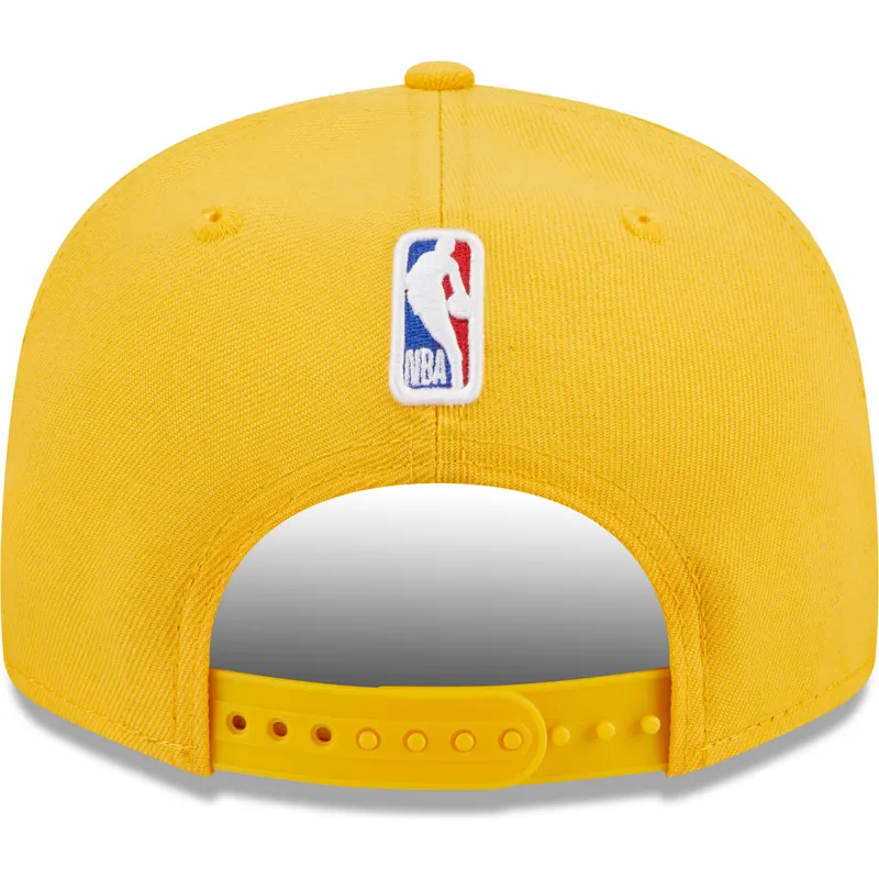 mutzen-flach-gelb-snapback-9fifty-draft-edition-2023-der-los-angeles-lakers-nba-von-new-era