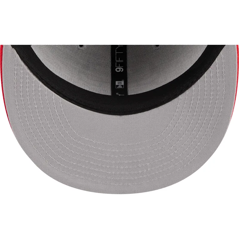 graue-und-rote-flache-snapback-kappe-9fifty-draft-edition-2023-von-chicago-bulls-nba-von-new-era