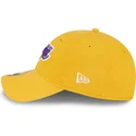 mutzen-gebogen-gelb-verstellbares-band-9twenty-draft-edition-2023-der-los-angeles-lakers-nba-von-new-era