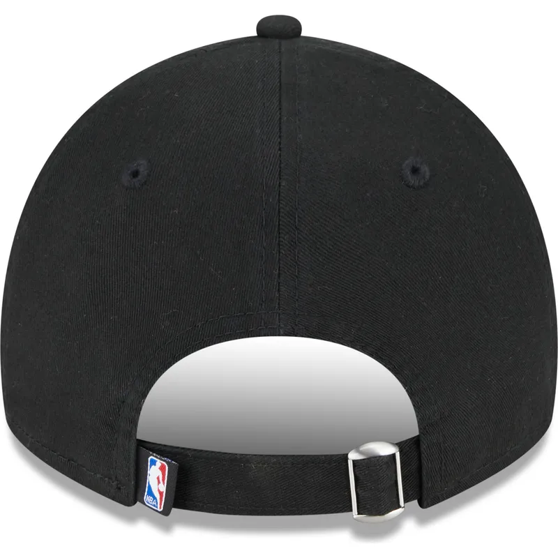 mutzen-gebogen-schwarz-verstellbares-band-9twenty-draft-edition-2023-der-sacramento-kings-nba-von-new-era mutzen-gebogen-schwarz-verstellbares-band-9twenty-draft-edition-2023-der-sacramento-kings-nba-von-new-era