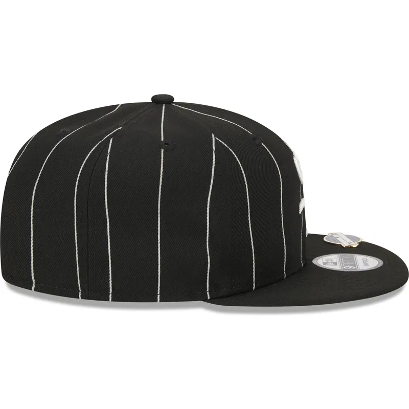 mutzen-flach-schwarz-snapback-9fifty-pinstripe-visor-clip-der-chicago-white-sox-mlb-von-new-era