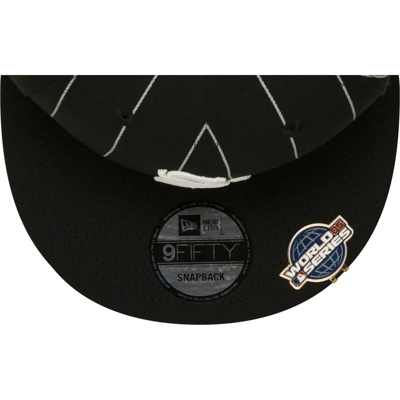 mutzen-flach-schwarz-snapback-9fifty-pinstripe-visor-clip-der-chicago-white-sox-mlb-von-new-era