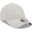 beige-verstellbare-9forty-seasonal-kappe-von-vespa-piaggio-von-new-era