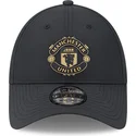 new-era-curved-brim-golden-logo-9forty-manchester-united-football-club-premier-league-black-adjustable-cap