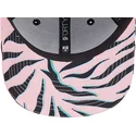 mutzen-gebogen-schwarz-snapback-9forty-all-over-print-zebra-visor-der-manchester-united-football-club-premier-league-von-new-era