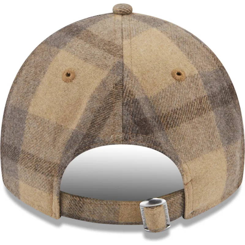 mutzen-gebogen-braun-verstellbares-band-9twenty-von-new-era