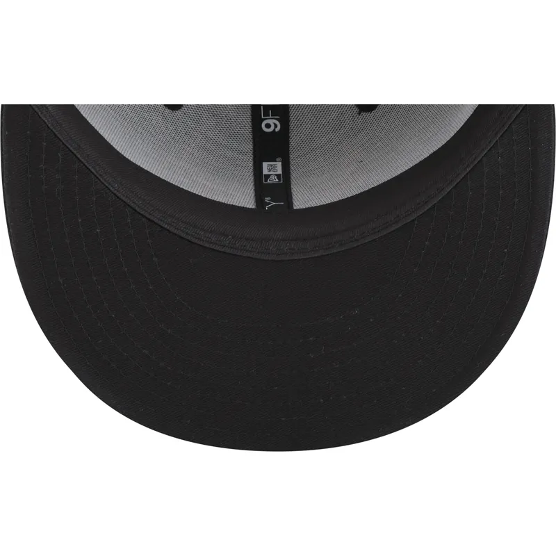 mutzen-flach-schwarz-snapback-9fifty-team-drip-der-chicago-bulls-nba-von-new-era mutzen-flach-schwarz-snapback-9fifty-team-drip-der-chicago-bulls-nba-von-new-era