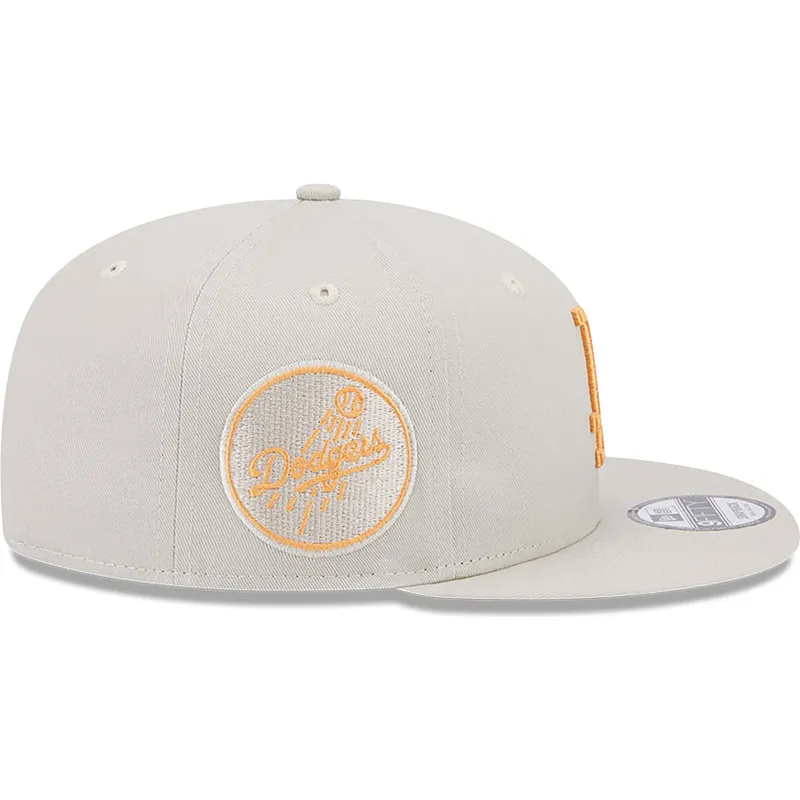 mutzen-flach-beige-snapback-9fifty-side-patch-der-los-angeles-dodgers-mlb-von-new-era
