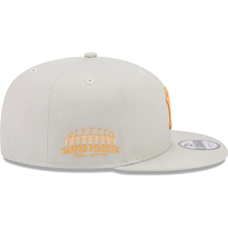 mutzen-flach-beige-snapback-9fifty-side-patch-der-new-york-yankees-mlb-von-new-era mutzen-flach-beige-snapback-9fifty-side-patch-der-new-york-yankees-mlb-von-new-era