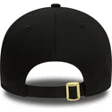 mutzen-gebogen-schwarz-verstellbares-band-9forty-metallic-badge-der-chicago-bulls-nba-von-new-era