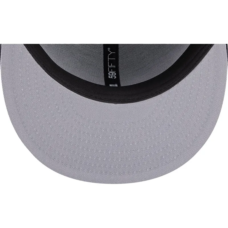 mutzen-flach-marineblau-angepasst-59fifty-reverse-der-new-york-yankees-mlb-von-new-era mutzen-flach-marineblau-angepasst-59fifty-reverse-der-new-york-yankees-mlb-von-new-era