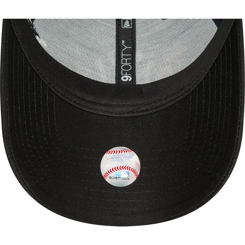 mutzen-gebogen-schwarz-verstellbares-band-9forty-koi-fish-der-new-york-yankees-mlb-von-new-era