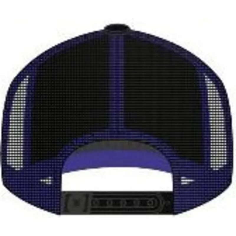 mutzen-gebogen-schwarz-snapback-roadrunner-looney-tunes-von-capslab