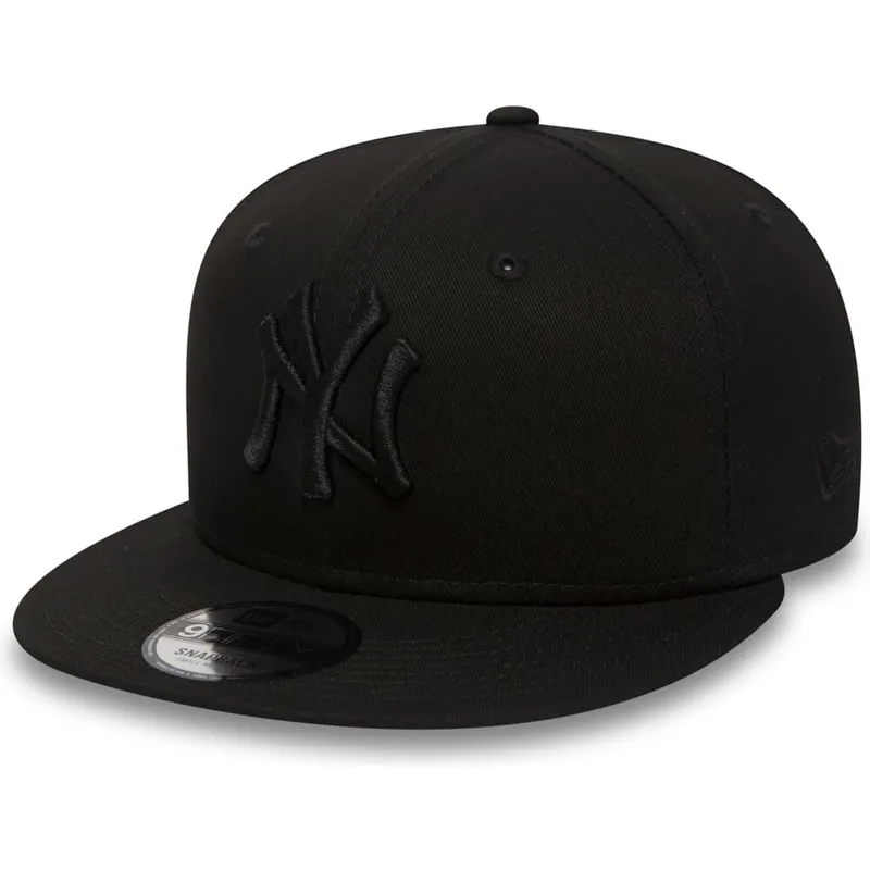 New Era Flat Brim 9FIFTY schwarz on schwarz New York Yankees MLB Snapback Cap schwarz