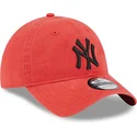 mutzen-gebogen-rot-verstellbares-band-negro-9twenty-league-essential-der-new-york-yankees-mlb-von-new-era