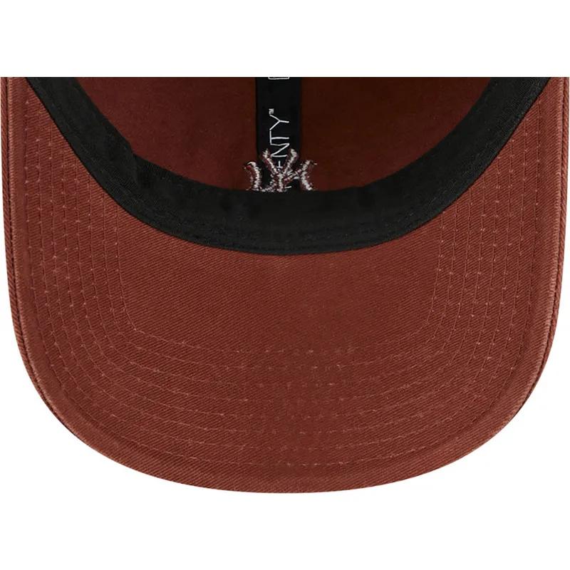 verstellbare-braune-gebogene-kappe-mit-braunem-logo-9twenty-mini-logo-der-new-york-yankees-mlb-von-new-era
