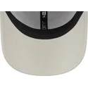 beige-gebogene-verstellbare-9forty-check-infill-kappe-von-new-york-yankees-mlb-von-new-era