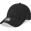 new-era-9forty-hypertexture-verstellbare-schwarze-kappe-mit-gebogenem-schirm-und-schwarzem-logo-fur-damen-new-york-yankees-mlb