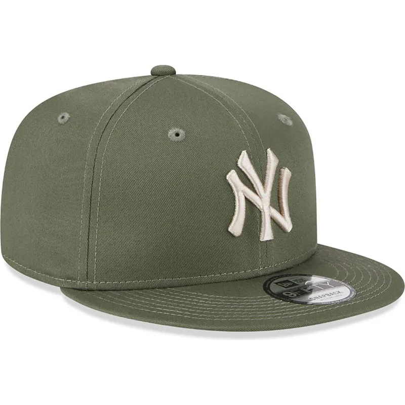 mutzen-flach-grun-snapback-9fifty-league-essential-der-new-york-yankees-mlb-von-new-era