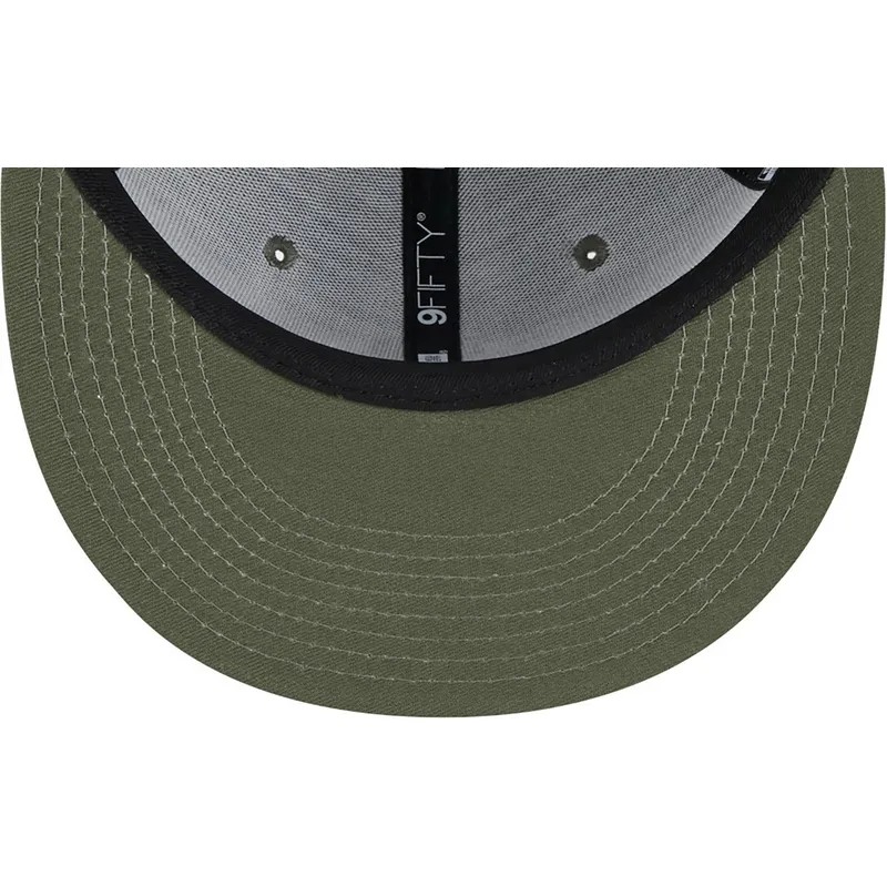mutzen-flach-grun-snapback-9fifty-league-essential-der-new-york-yankees-mlb-von-new-era