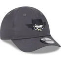 mutzen-gebogen-grau-verstellbares-band-fur-kinder-9forty-der-batman-dc-comics-von-new-era