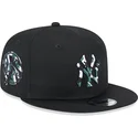 schwarze-snapback-kappe-mit-flachem-schirm-und-blauem-logo-9fifty-seasonal-infill-der-new-york-yankees-mlb-von-new-era