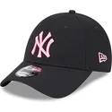 mutzen-gebogen-schwarz-verstellbares-band-rosa-9forty-neon-der-new-york-yankees-mlb-von-new-era