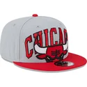 graue-und-rote-snapback-kappe-9fifty-tip-off-2023-der-chicago-bulls-nba-von-new-era