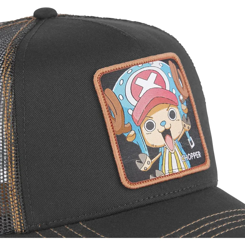 mutzen-gebogen-schwarz-snapback-tony-tony-chopper-one-piece-von-capslab