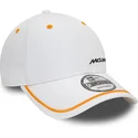 mutzen-gebogen-weiss-verstellbares-band-9forty-contrast-piping-der-mclaren-racing-formula-1-von-new-era