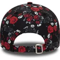 schwarze-und-rote-verstellbare-curved-cap-9forty-floral-all-over-print-von-manchester-united-football-club-premier-league-von-ne
