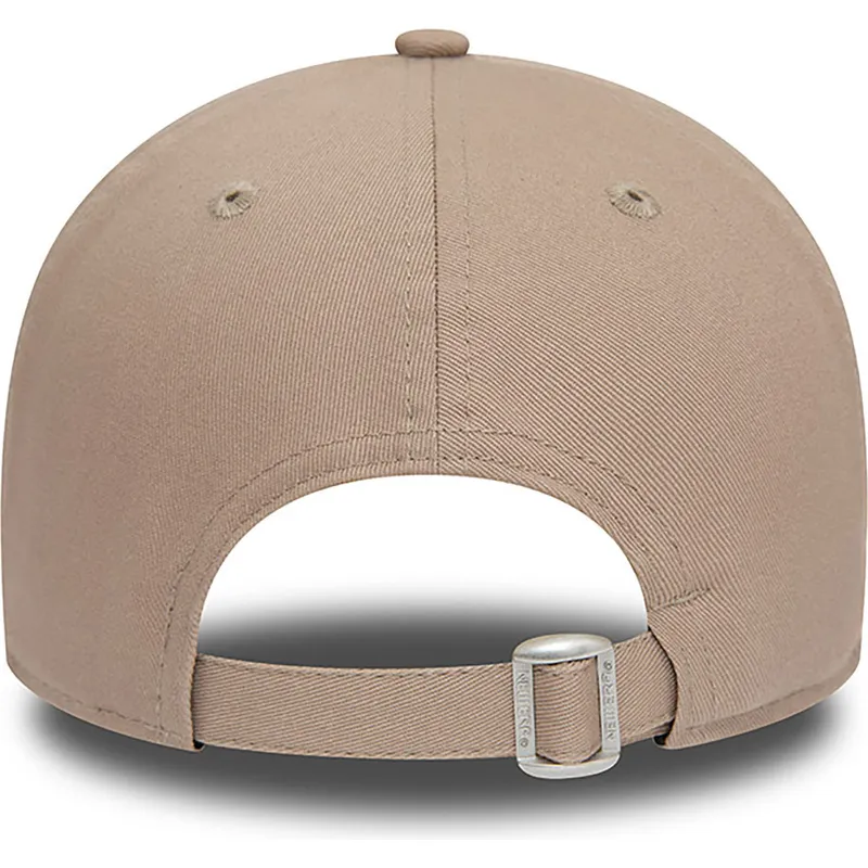 mutzen-gebogen-braun-verstellbares-band-9forty-von-new-era