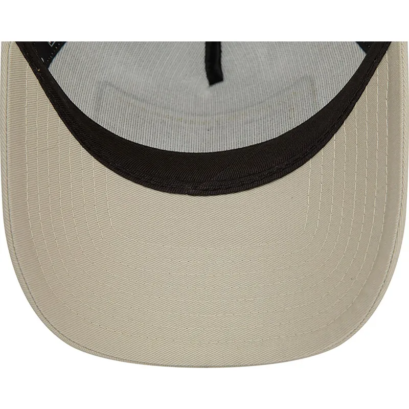mutzen-gebogen-braun-snapback-a-frame-von-new-era