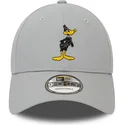 mutzen-gebogen-grau-verstellbares-band-9forty-character-der-pato-lucas-looney-tunes-von-new-era