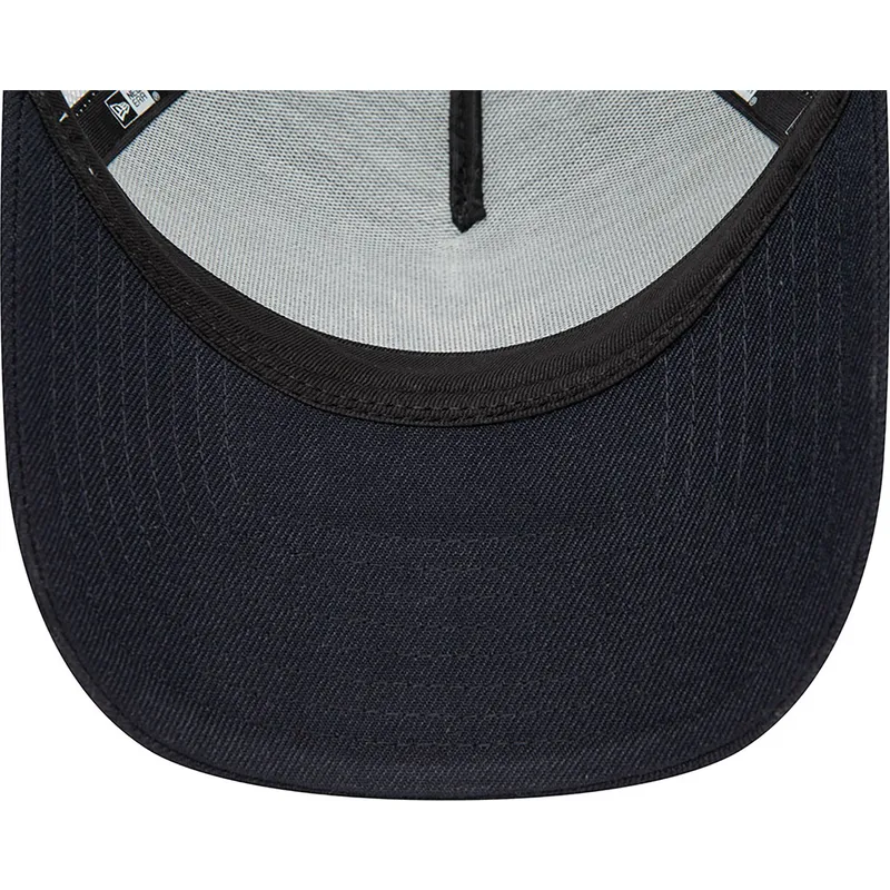 mutzen-gebogen-marineblau-snapback-marron-a-frame-boucle-der-new-york-yankees-mlb-von-new-era