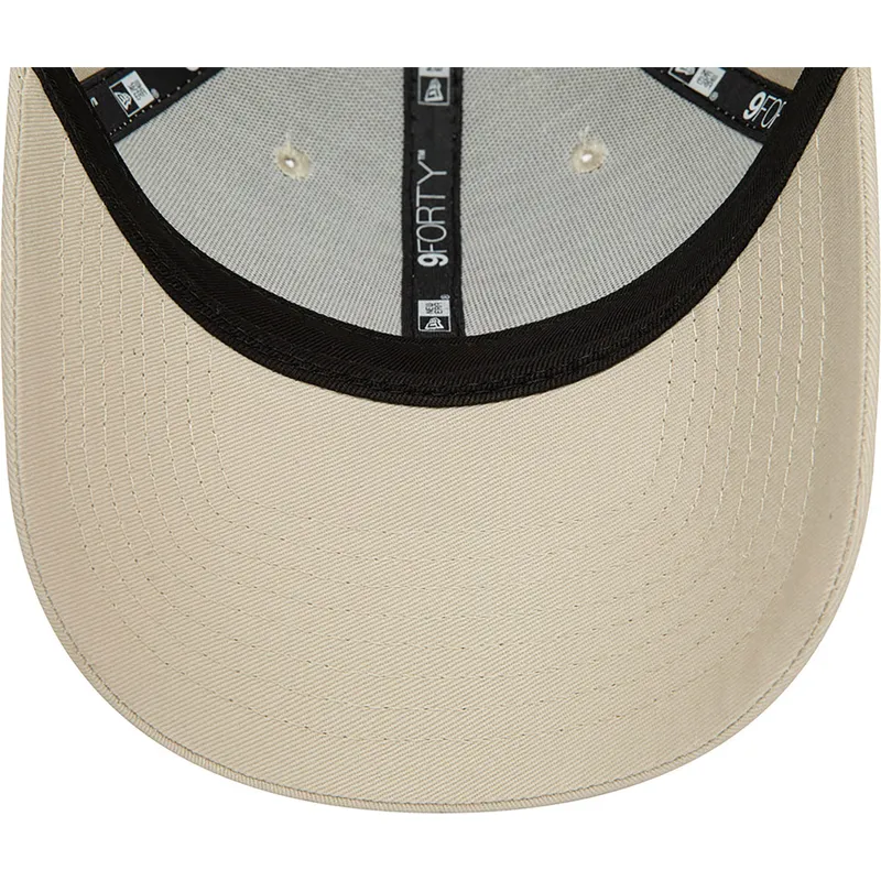 beige-verstellbare-curved-cap-9forty-team-outline-der-new-york-yankees-mlb-von-new-era