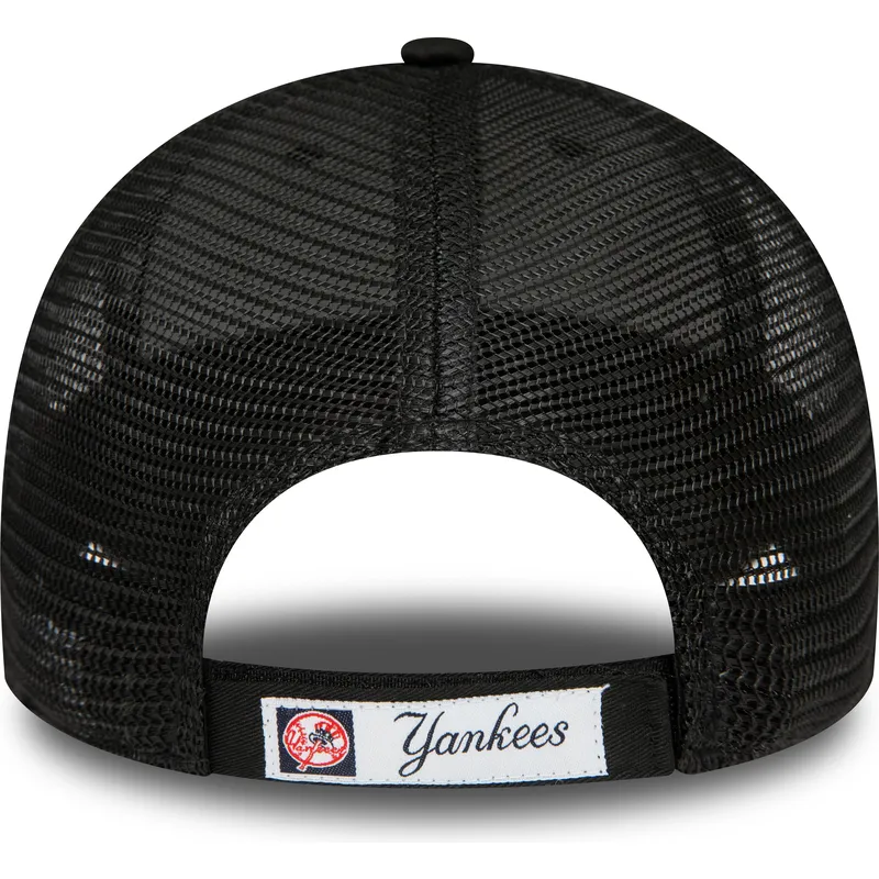 mutzen-gebogen-schwarz-verstellbares-band-9forty-home-field-der-new-york-yankees-mlb-von-new-era mutzen-gebogen-schwarz-verstellbares-band-9forty-home-field-der-new-york-yankees-mlb-von-new-era
