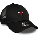 schwarze-verstellbare-9forty-trucker-kappe-home-field-der-chicago-bulls-nba-von-new-era